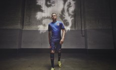 九游app下载-高诗岩惊艳四座，雄鹿翻盘勇士，一场跨越时空的篮球启示录