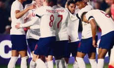 九游娱乐网页-英格兰队翻盘中国队，奥恰洛夫统治全场的简单介绍