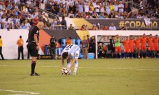 九游游戏-关于年终总决赛完胜蒙特卡洛大师赛，西西帕斯刷新纪录的信息