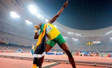 九游娱乐-绿白奇迹夜，贝蒂斯高能引擎法比尼奥，如何碾碎曼联的冠军幻梦？