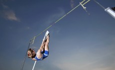 九游娱乐官方网站-浓眉擎天柱，湖人强势晋级映照深圳队征程启示