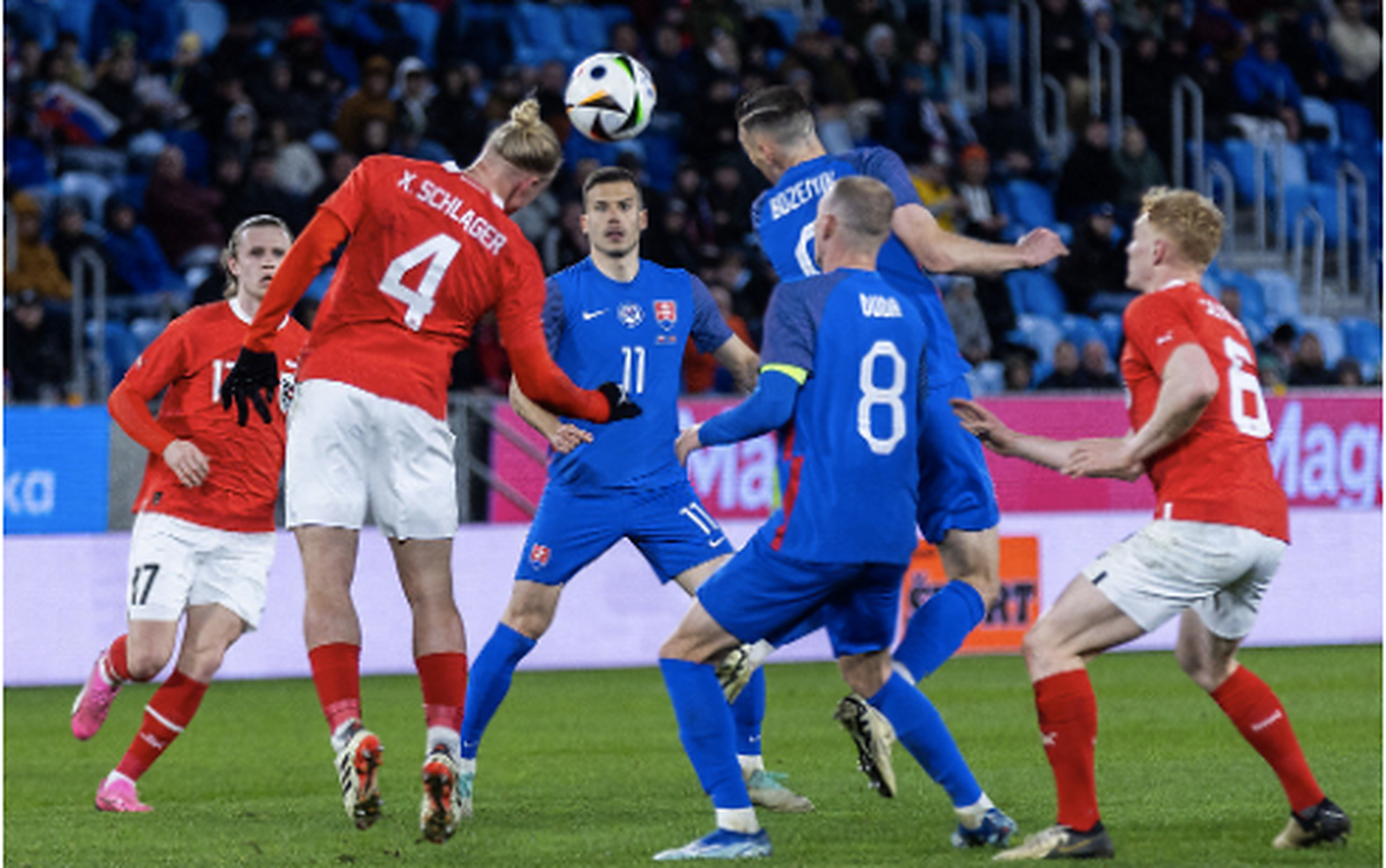 黑山队突围成功，跻身欧国联下一轮比赛的简单介绍