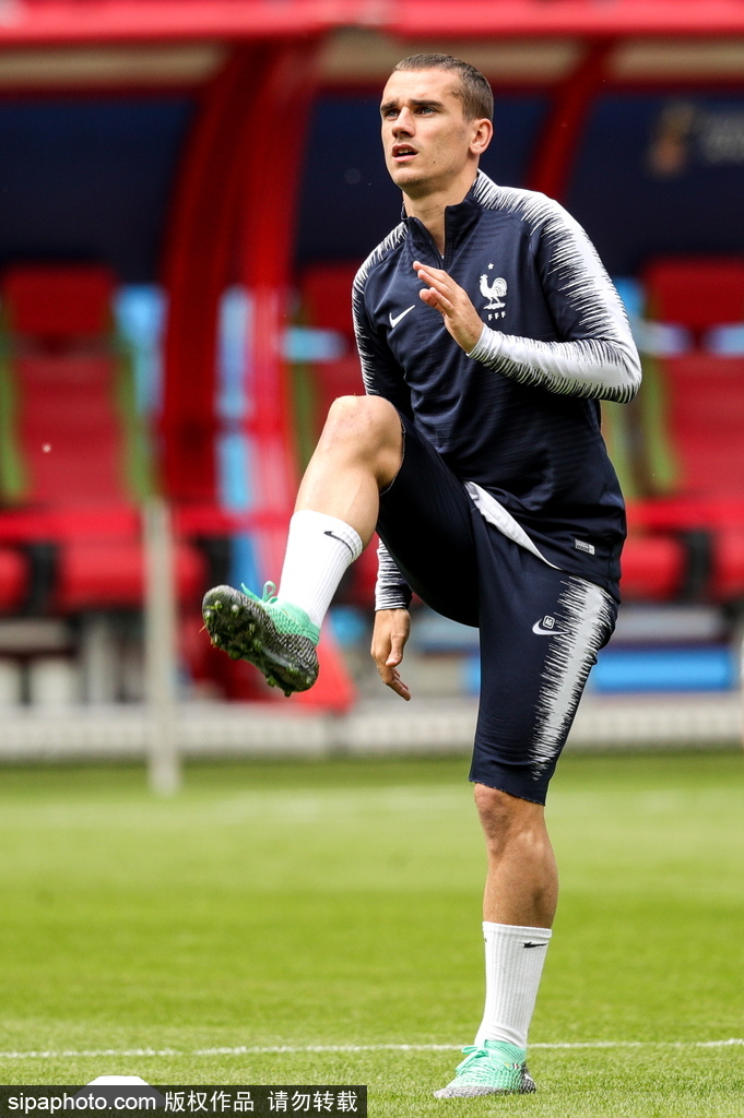 卡昂球员在训练场上表现出色，备战心态良好的简单介绍