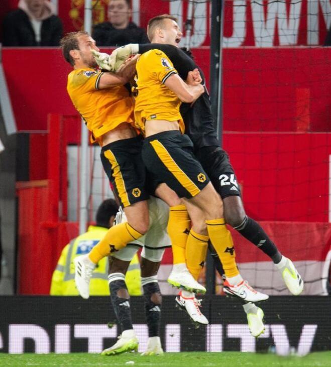 狼队主场不敌对手，英超积分受挫的简单介绍