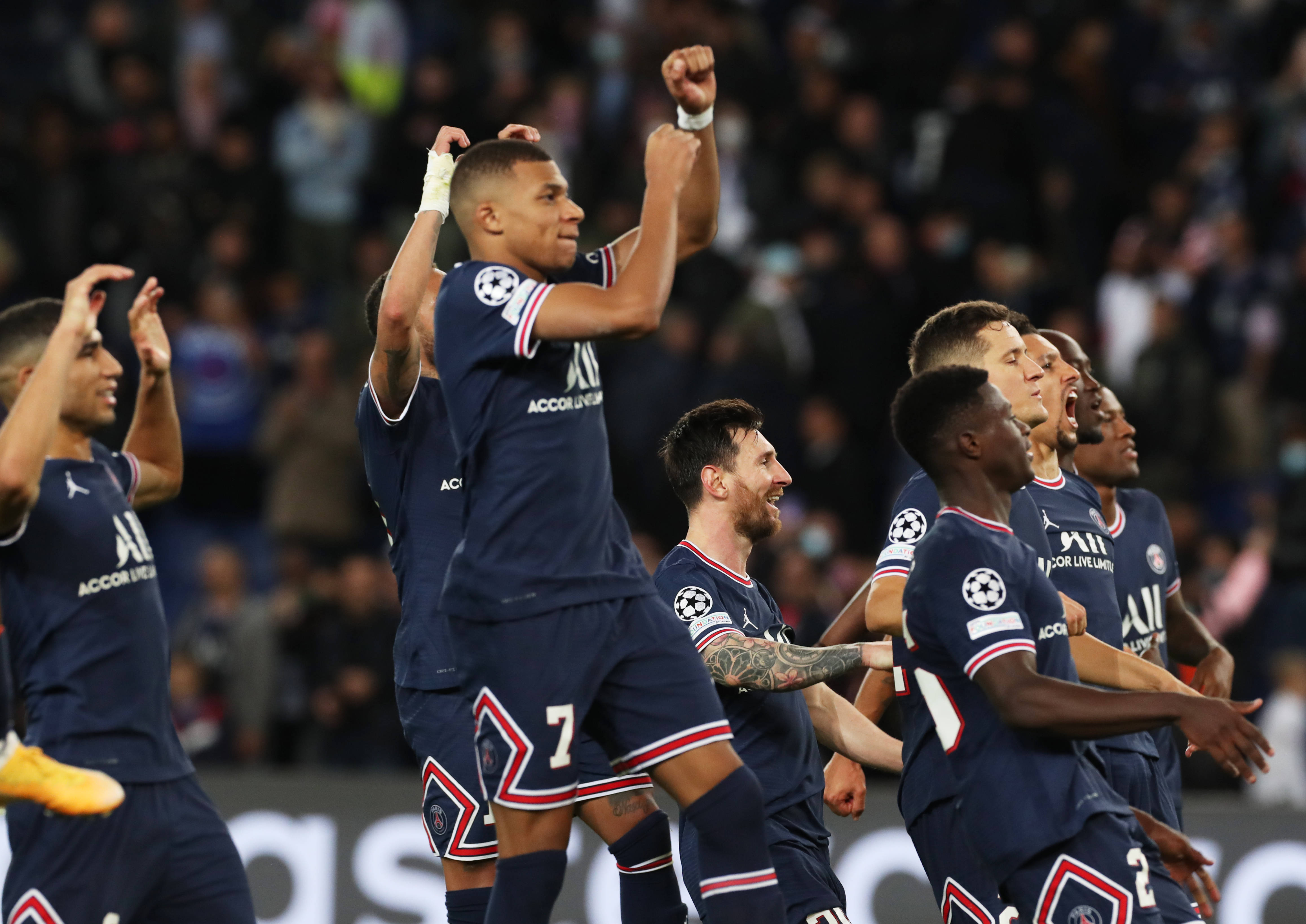 包含欧国联比赛：马耳他队战胜爱沙尼亚队的词条