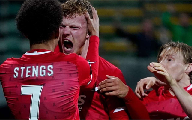 伊朗球队士气高昂，取得胜利的简单介绍