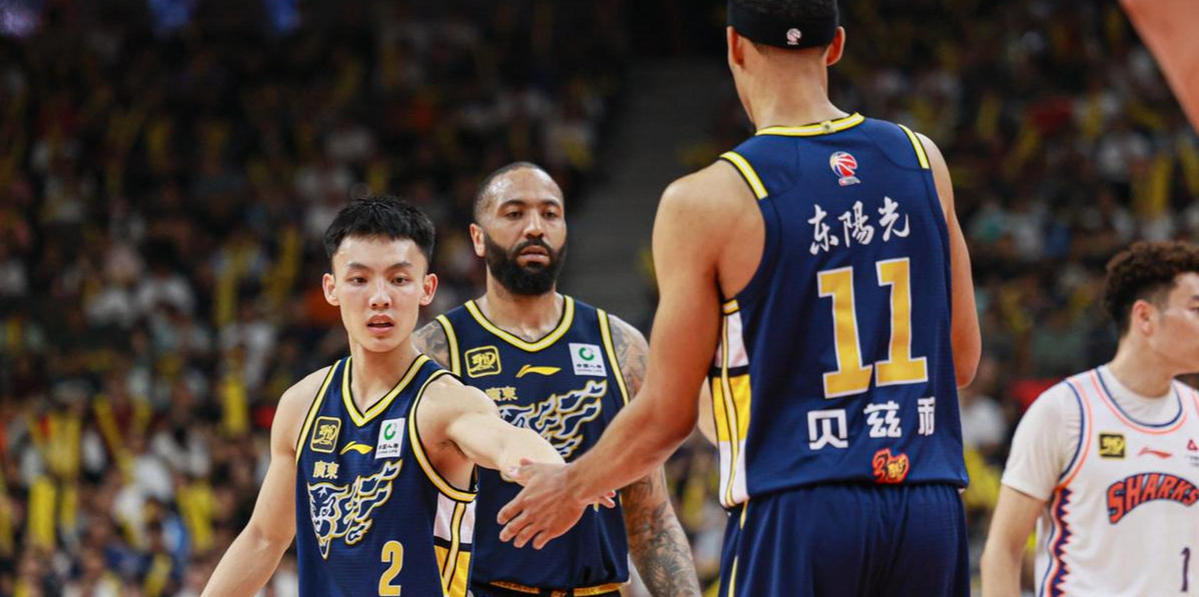 CBA比赛换帅风波不断，球队命运难料！的简单介绍