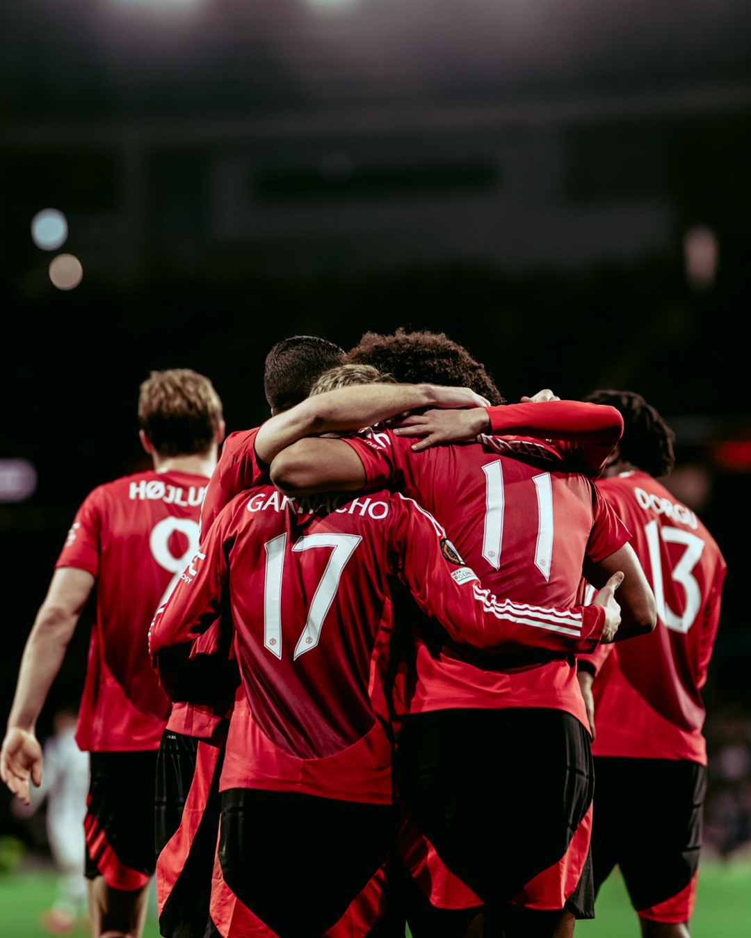 曼联险胜晋级，青年队表现令人惊艳的简单介绍