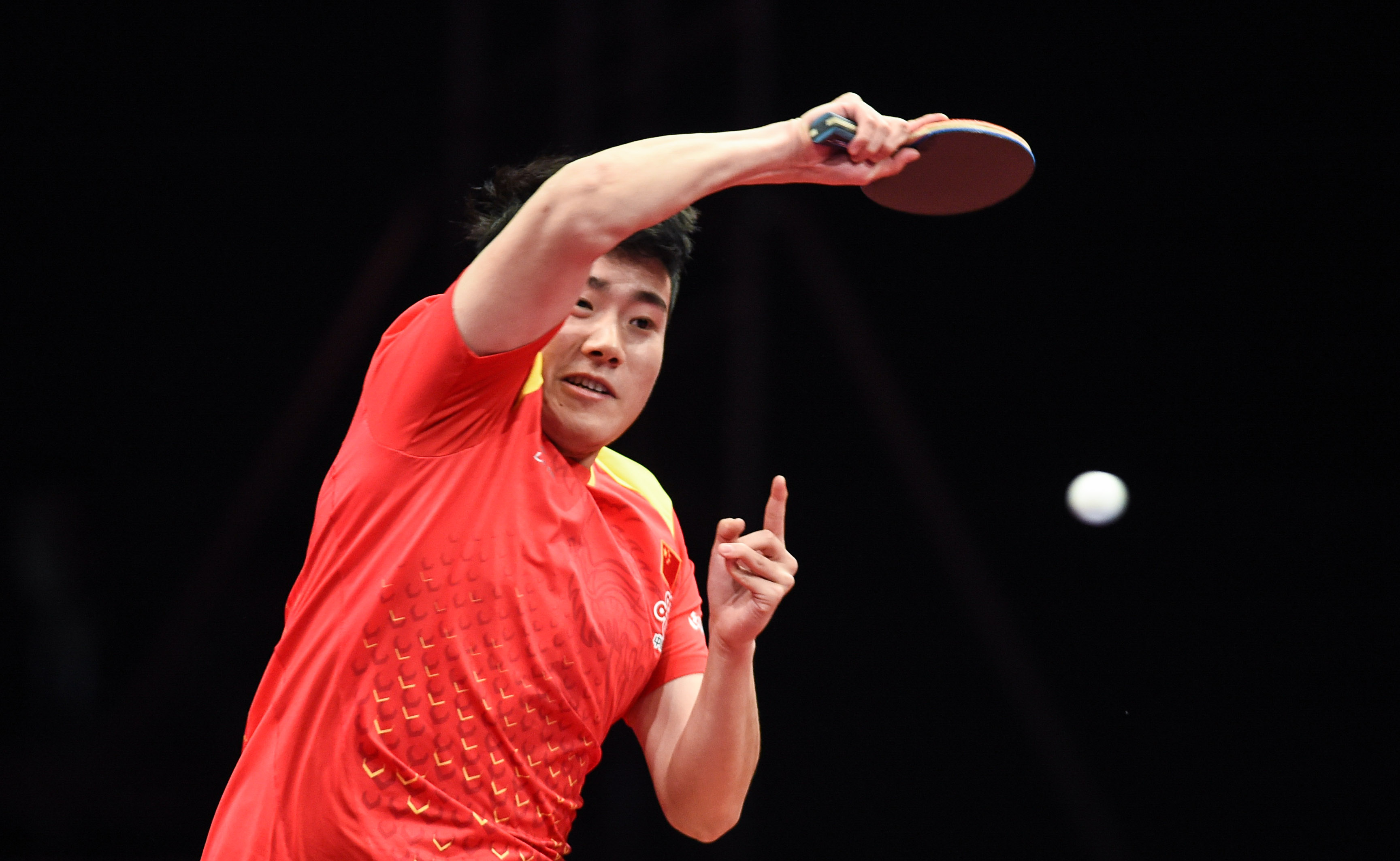 关于葡萄牙队横扫日本队，梁靖崑刷新纪录的信息