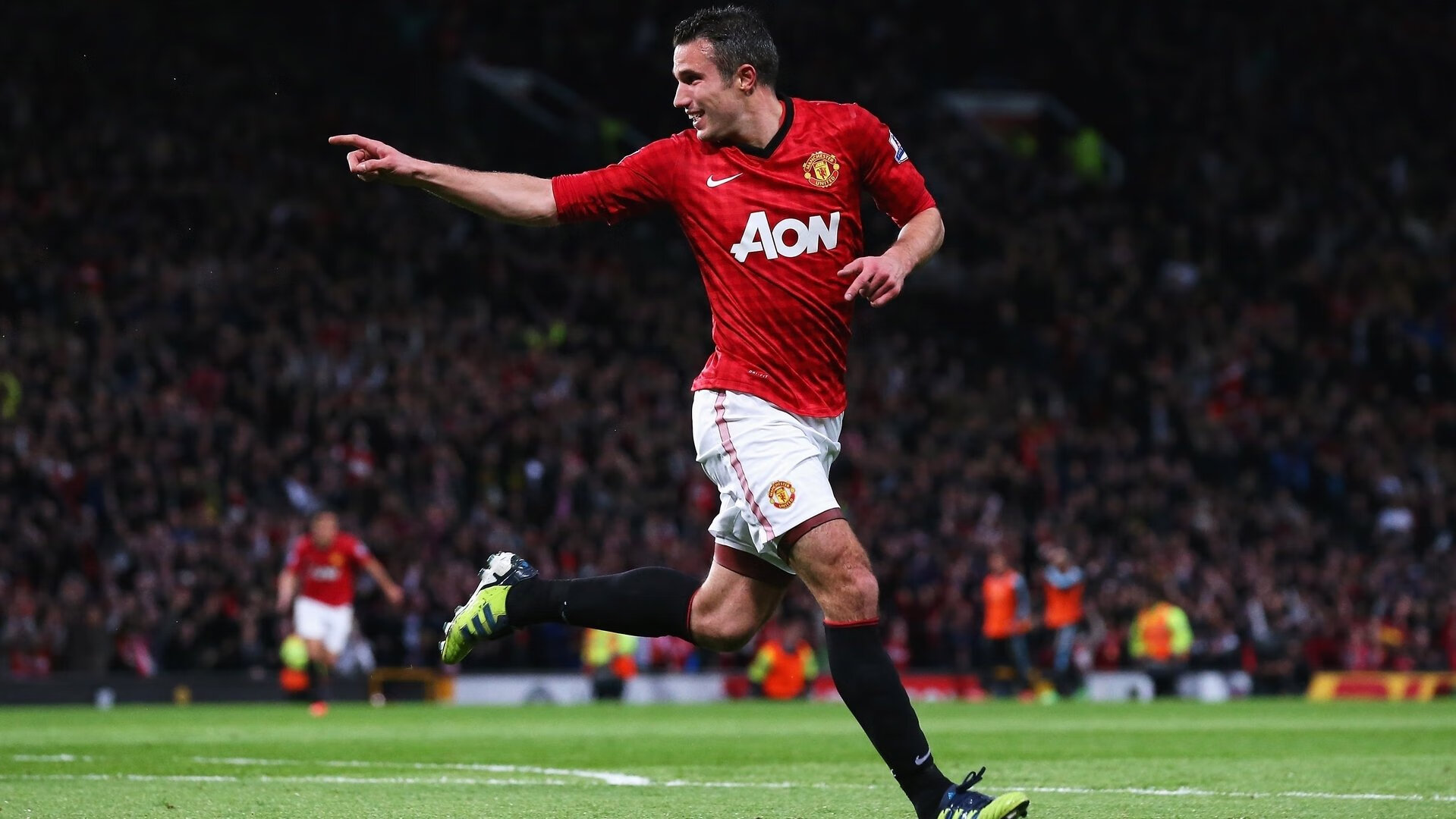 宿敌之战，湖人血拼勇士，杜兰特一箭定乾坤成全场焦点